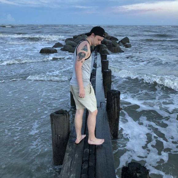 Meet your Posher, Cody - Picture 1 of 1